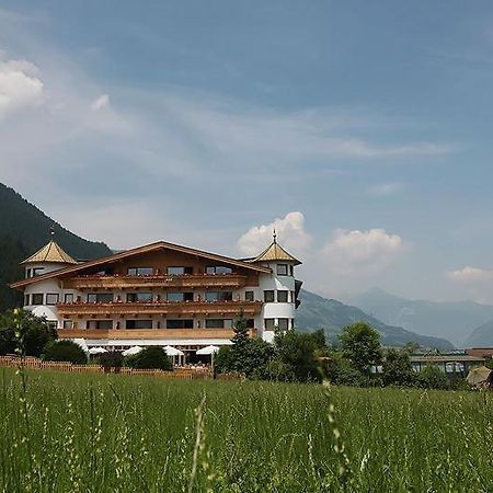 Hotel Magdalena Im Zillertal - Urlaub Mit Hund Ried im Zillertal Eksteriør bilde