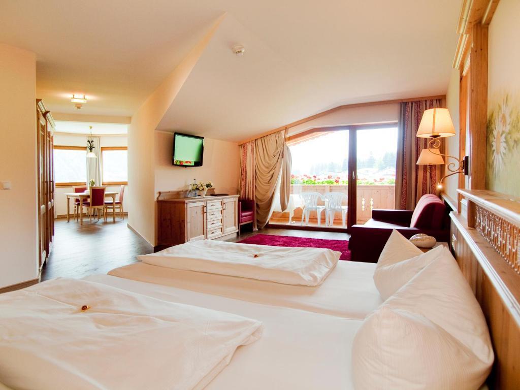 Hotel Magdalena Im Zillertal - Urlaub Mit Hund Ried im Zillertal Rom bilde