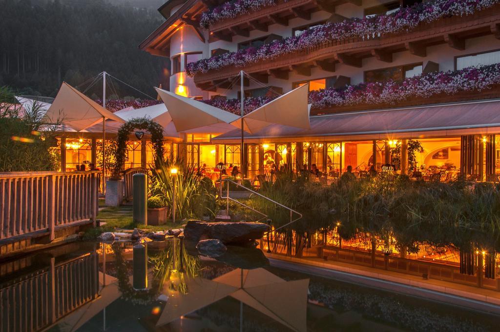 Hotel Magdalena Im Zillertal - Urlaub Mit Hund Ried im Zillertal Eksteriør bilde