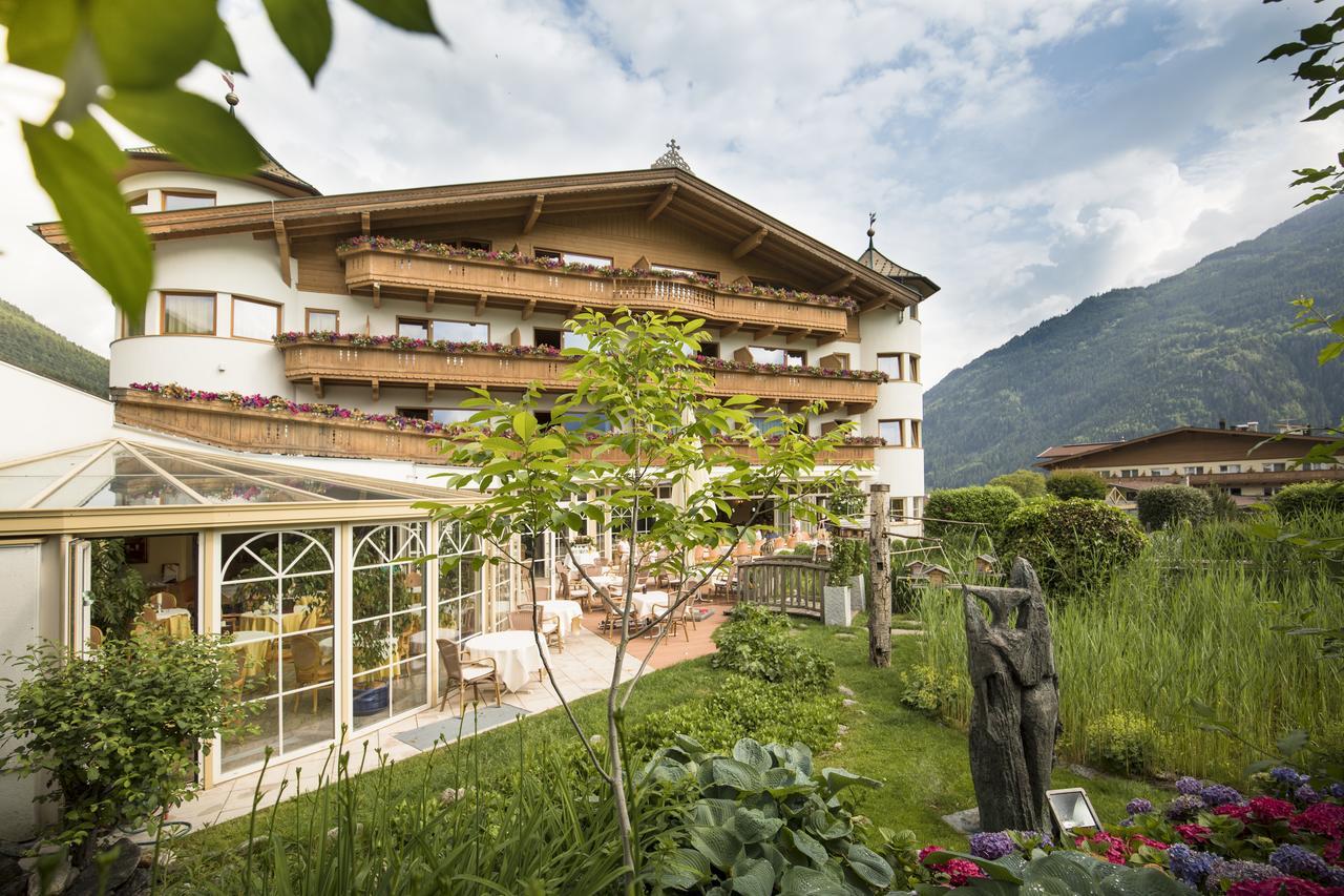 Hotel Magdalena Im Zillertal - Urlaub Mit Hund Ried im Zillertal Eksteriør bilde